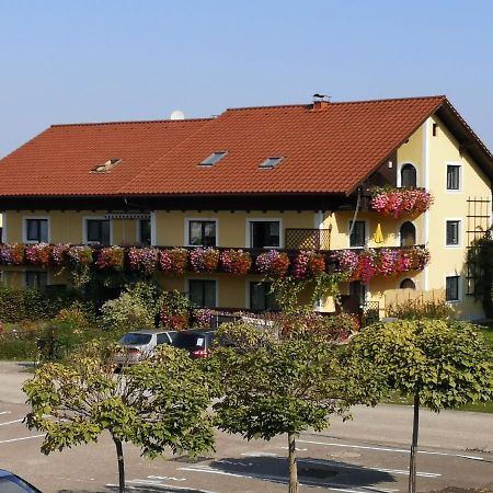 Ferien-Garconniere Hemetsberger Lägenhet Weyregg Exteriör bild
